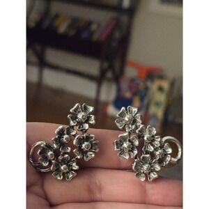 Sterling Silver Dogwood or Pansy ClopEarrings Vintage